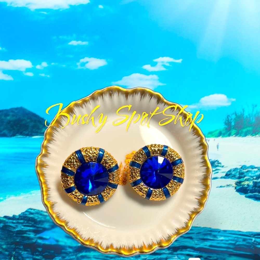 Vintage Unsigned Cobalt Blue ✨🔵 with Enameled Stripes ✨🔷 Clip On Earrings 🌟🔵